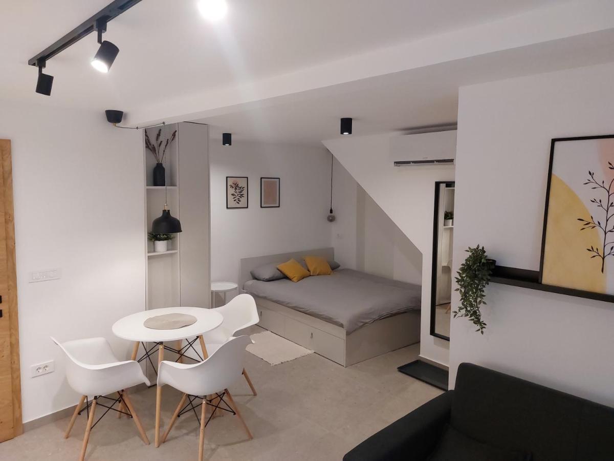 Casa Gray Lägenhet Koper Exteriör bild